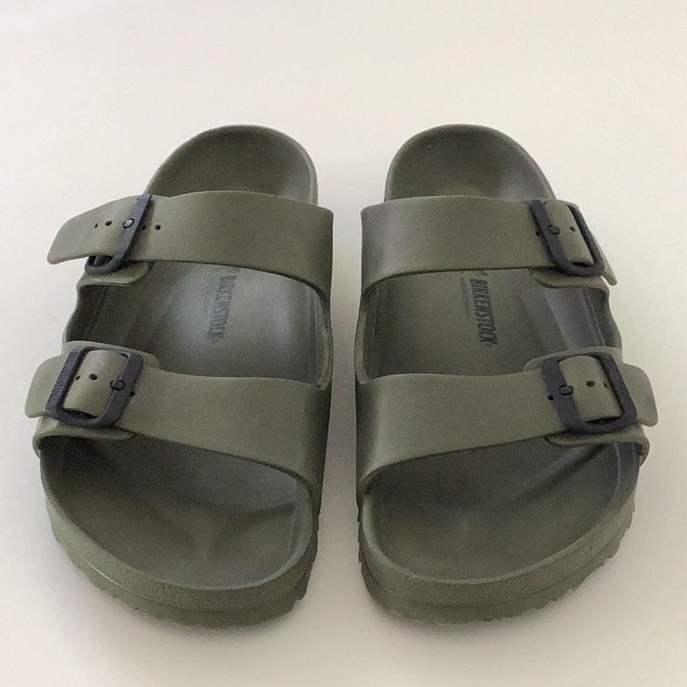 Birkenstock Army Green Arizona Stealth Buckle Slide Sandals Very Good Condition